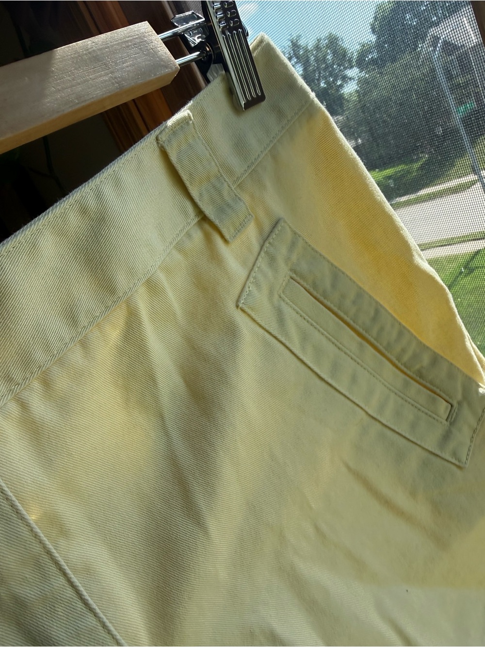 LOFT Yellow butter Cream Bermuda Chino Shorts with Welt Pockets - Picture 6 of 10